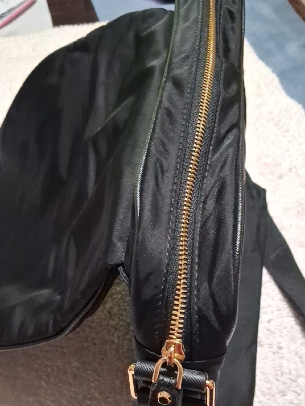 Michael Kors Black Nylon Messenger Bag with Gold Logo - Picture 9 of 13